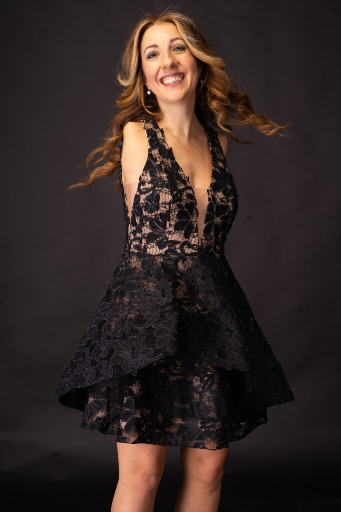 simona atzori ballerina e pittrice